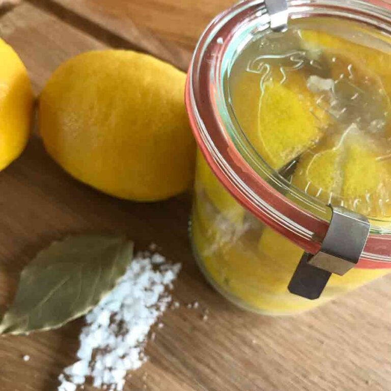 Opskrift på saltede citroner. En skøn måde at bruge citroner på. SIKANI