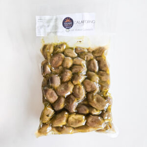 Grøn økologisk oliven – knust og krydret med ekstra jomfruolivenolie samt ”Iblee”-krydderier (mynte, oregano og chili). Intens grøn farve, stærk og krydret smag.