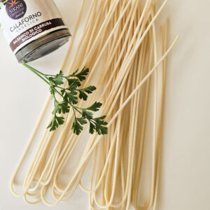 Bucatini pasta – bronzetrukket og langtidstørret